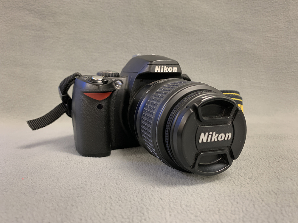 Nikon D40 Kit - Orem Public Library Makerspace